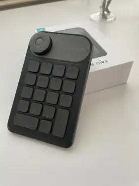 Huion 930444802691 K20 Keydial Mini Bluetooth Programmable Keypad