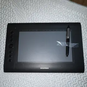 Monoprice 105941 Graphics Drawing Tablet 10 X 6.25 In With Stylus Usb Wired