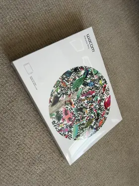 Wacom 753218988270 Intuos Pro Medium Brand New Sealed
