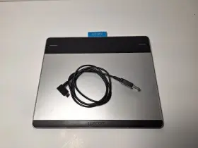 Cth-480 Wacom 949268304917 Intuos Missing Pen- Model Working