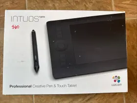 Ptk451 Wacom 949268703390 Intuos Pro Small Creative Pen Tablet Ptk451/k1-c - Brand New Sealed