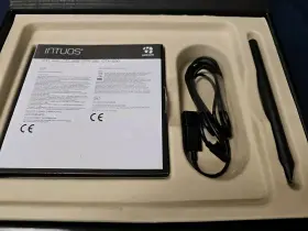 Cth-490 Wacom Cth-490/ko Intuos Touch Graphics Tablet Art / Ko Complete In Box #2 Cth-490 Wacom Cth-490/ko Intuos Touch Graphics Tablet Art / Ko Complete In Box #2