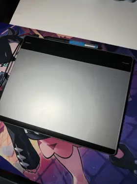 Cth-680 Wacom Cth-680/s Intuos Medium With Pen