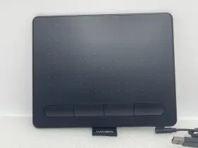 Ctl-4200 Wacom Used Good Condition Intuos Graphics Small Drawing Tablet #2 Ctl-4200 Wacom Used Good Condition Intuos Graphics Small Drawing Tablet #2