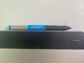 Ctl-480 Wacom Ctl480 Intuos Small Creative Pen Tablet With Manual #3 Ctl-480 Wacom Ctl480 Intuos Small Creative Pen Tablet With Manual #3