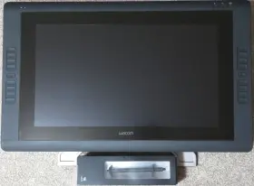 Dtk-2200 Wacom Drk-2200 Cintiq 22hd 21.5 Inch Pen Display Monitor W Stand And Grip Cables