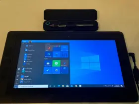 Dth-w1310 Wacom Cintiq Professional Drawing Tablet I7 16g 512gb Please Read #2 Dth-w1310 Wacom Cintiq Professional Drawing Tablet I7 16g 512gb Please Read #2