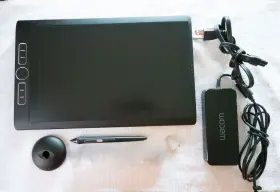 Dthw1320m Wacom Mobilestudio Pro 13 256gb I7 8db Ram Used #2 Dthw1320m Wacom Mobilestudio Pro 13 256gb I7 8db Ram Used #2