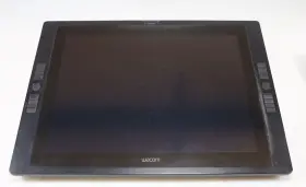 Dtk-2100 Wacom Dtk-2100/k Cintiq 21ux 21.3 Inch 1600 X 1200 Graphics Tablet No Stand Ac Adapter