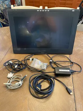 Dtk-2241 Wacom 21.5 Inch Interactive Pen Display Corel Painter 2018