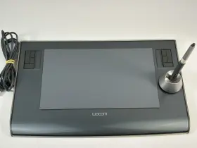 Ptz-631 Wacom Ots-631 Intuos 3 Graphics Tablet Usb With Grip Pen And Stand
