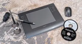 Wacom Ptz-630 Intuos With Accessories - Mint Condition
