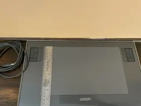 Ptz-631w Wacom Intuos3 Wide Format #2 Ptz-631w Wacom Intuos3 Wide Format #2