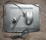 Wacom Graphics Tablet XD-0608-U With Pen And Mouse No Software. Fixed Price $10.00.