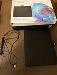 Wacom Intuos Art Creative Pen And Touch Tablet CTH690AK - Drawing. Fixed Price $39.99.