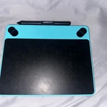 Wacom Intuos CTH-690/K1 Comic Art Pen Touch Tablet -no Charger. Fixed Price $22.95.