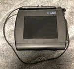 Topaz T-LBK57GB-BH223-R Siggem Color 5.7 Signature Capture Touchpad Black. Fixed Price $53.35.