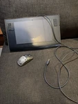 Wacom Intuos PTZ-631W Graphic Drawing Tablet W/mouse. Fixed Price $40.00.