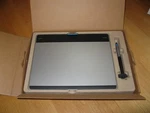 Wacom CTH-680 Intuos Medium Creative Pen & Touch Tablet Vgc. Fixed Price $44.99.